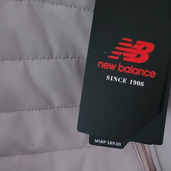 New Balance women's jacket - Picture 4 of 6